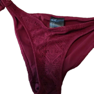 H and M Crochet Bikini Bottoms Wine Side Tie Size 8